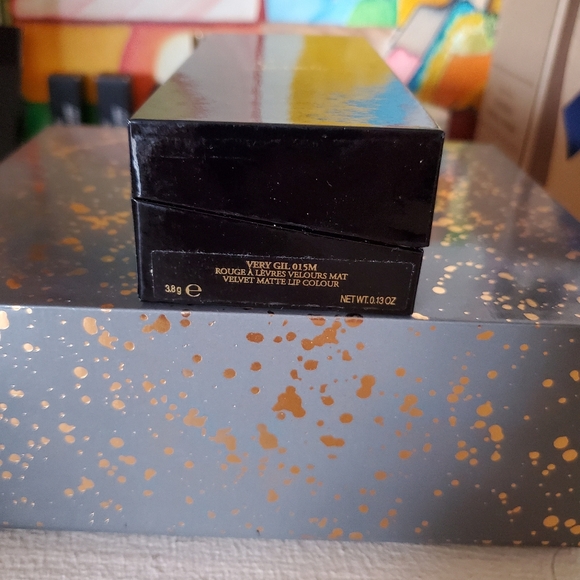 Christian Louboutin Lipstick 015M Discontinued - Picture 5 of 8